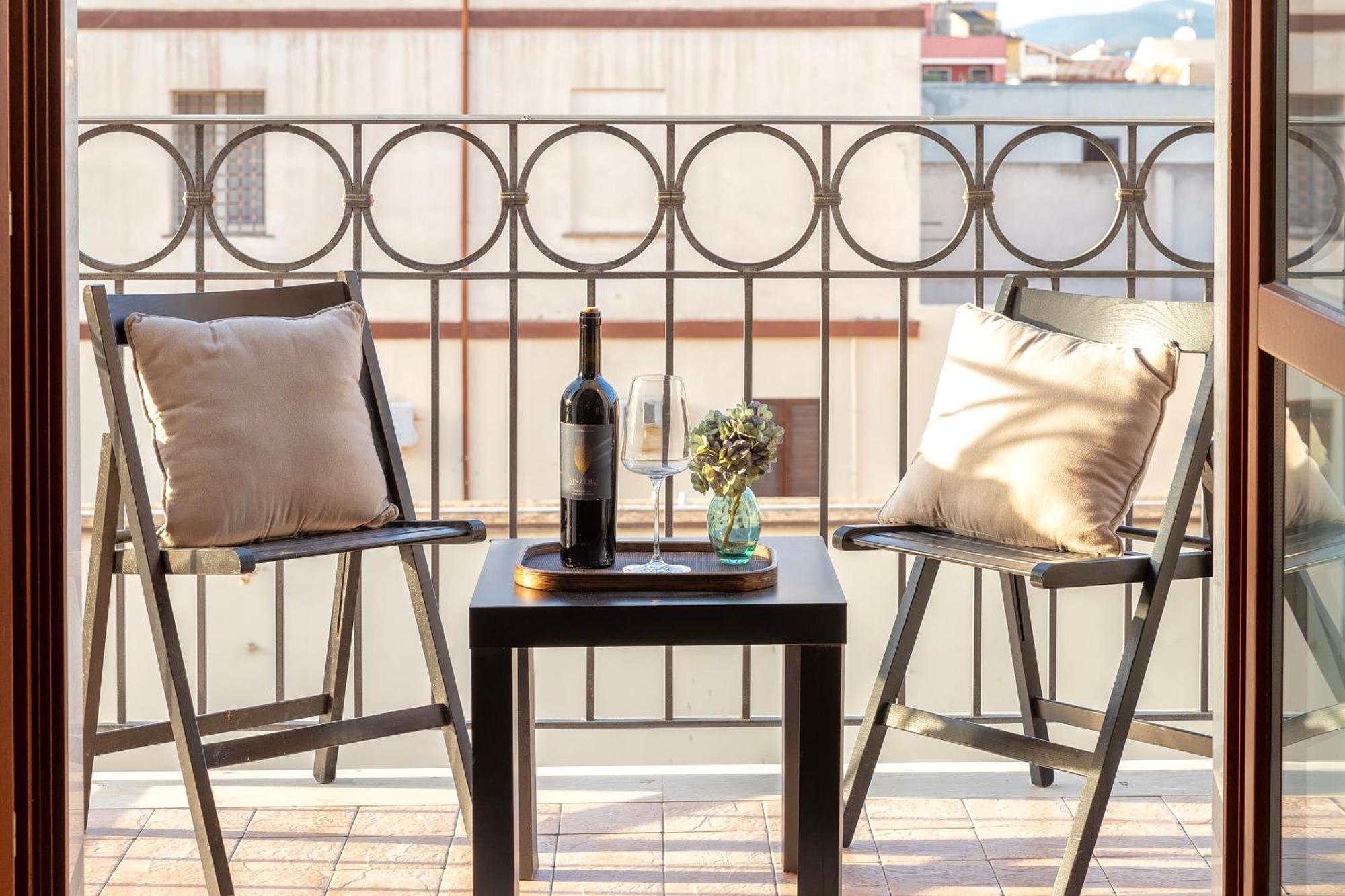 Vittorio Emanuele 71 Apartment Alghero Bagian luar foto